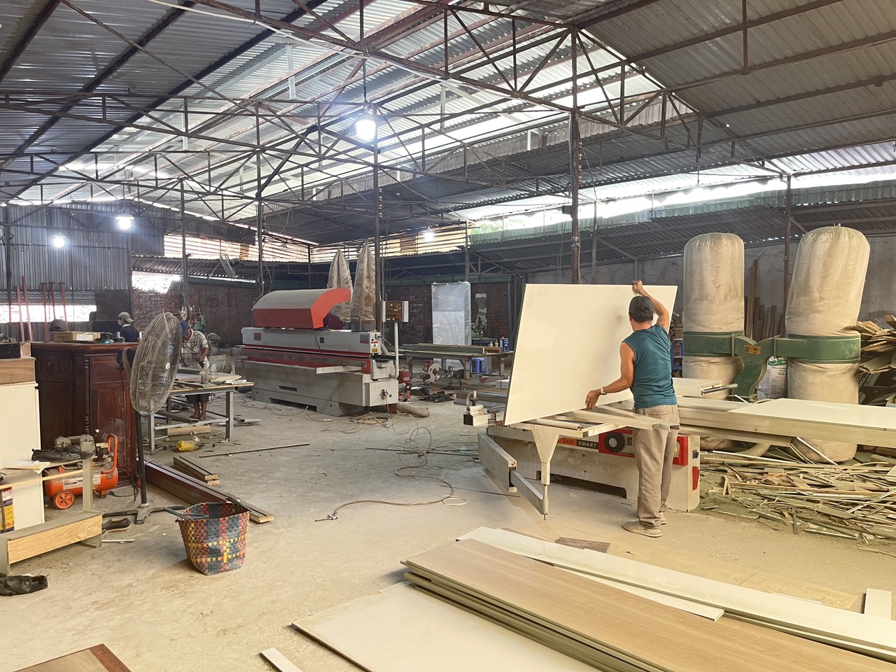 Xưởng Sản xuất Nội Thất